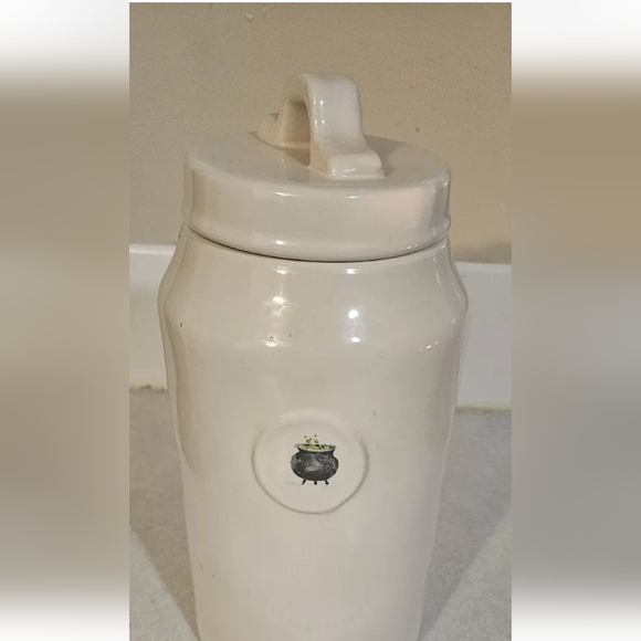 *RARE* Rae Dunn coldron canister